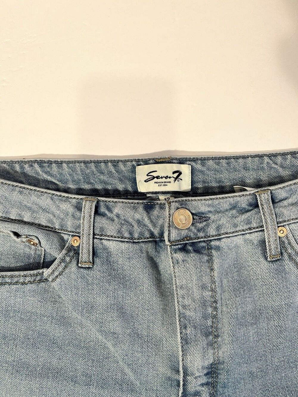 Seven Women’s Jeans Size 12 Straight Leg